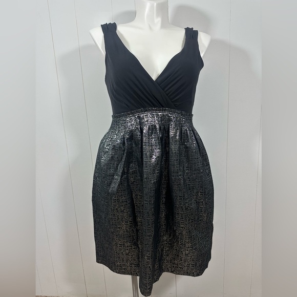 Max & Cleo Dresses & Skirts - Max and Cleo black Silver Sleeveless V Neck Party Dress Sz 14 Cocktail